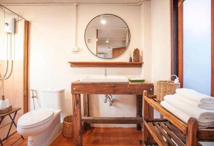 اتاق استاندارد با چشم‌انداز, Mana Craft Stay
