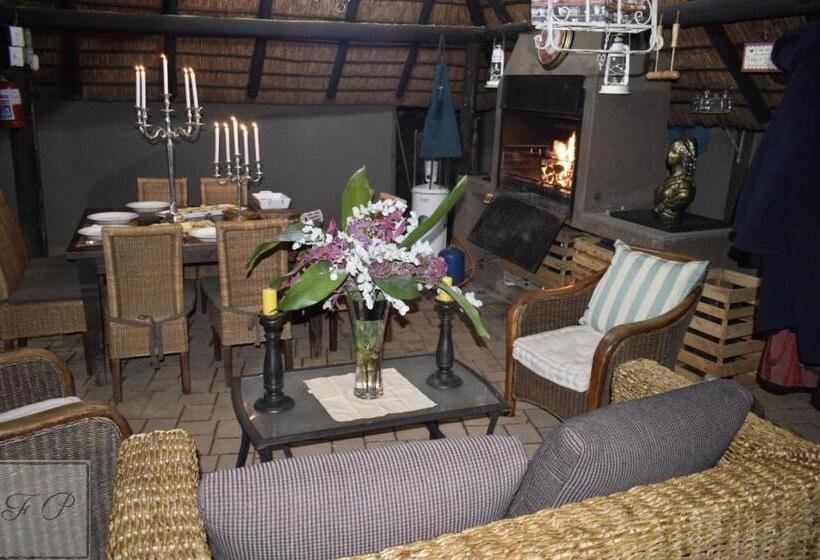 اتاق استاندارد, The Rhino Room At Frederick S Place