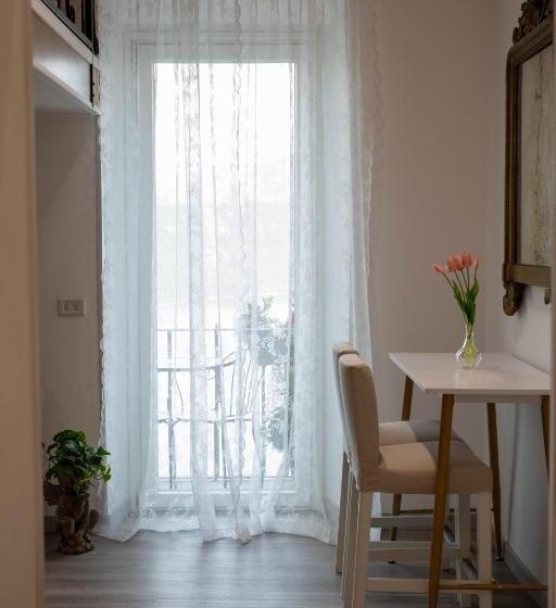 اتاق استاندارد با چشم‌انداز دریاچه, B&b Carpe Diem Vista Lago