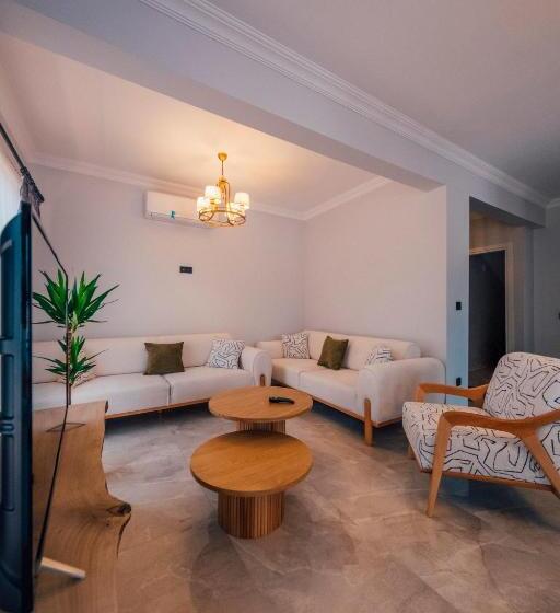 ویلای یک اتاق خوابه با استخر شنا, Sapanca Göldibi Suit Bungalov