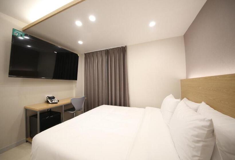اتاق لوکس, Calm Rest Hotel Masan