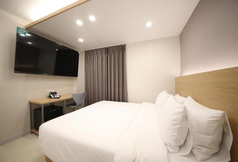 اتاق لوکس, Calm Rest Hotel Masan