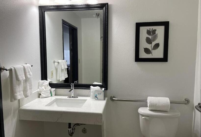 اتاق استاندارد برای معلولان, Harmony Inn & Suites