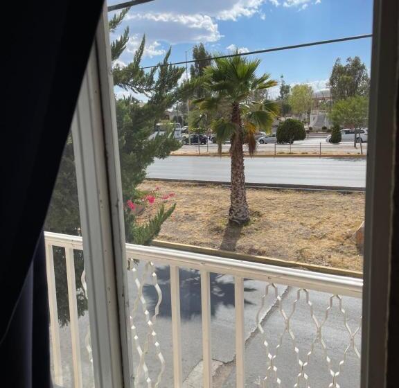اتاق استاندارد, Hostal De Atocha