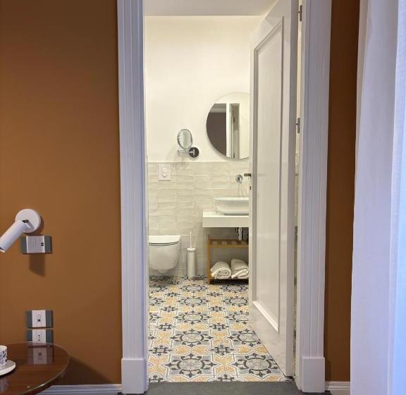 اتاق لوکس, Il Mastio Guesthouse