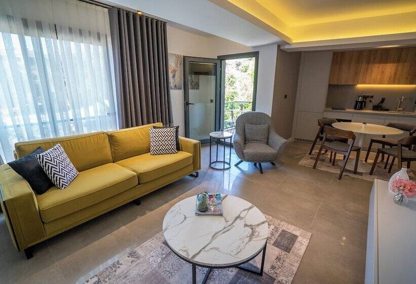 سوییت اجرایی, Ayayorgi Homes