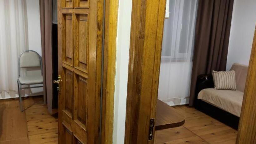 استودیو استاندارد با بالکن, Karakum Villa