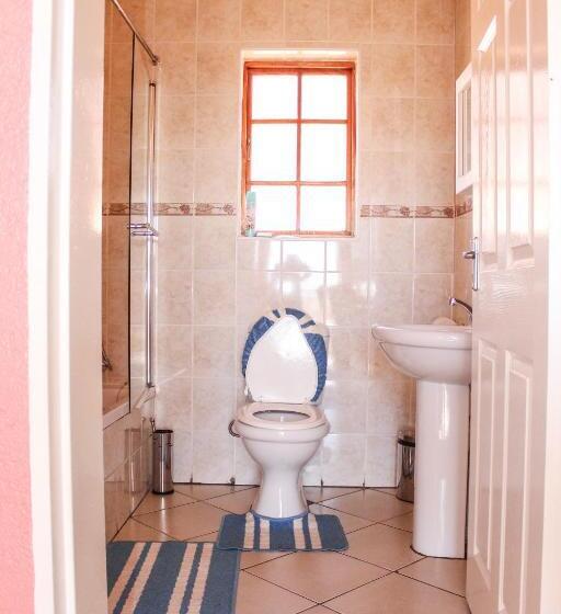 اتاق استاندارد, Motherland Guest House