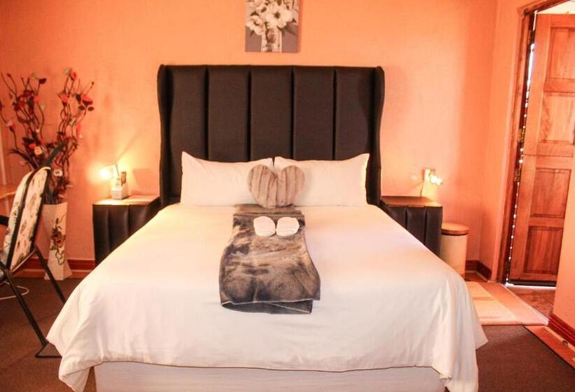 اتاق لوکس, Motherland Guest House