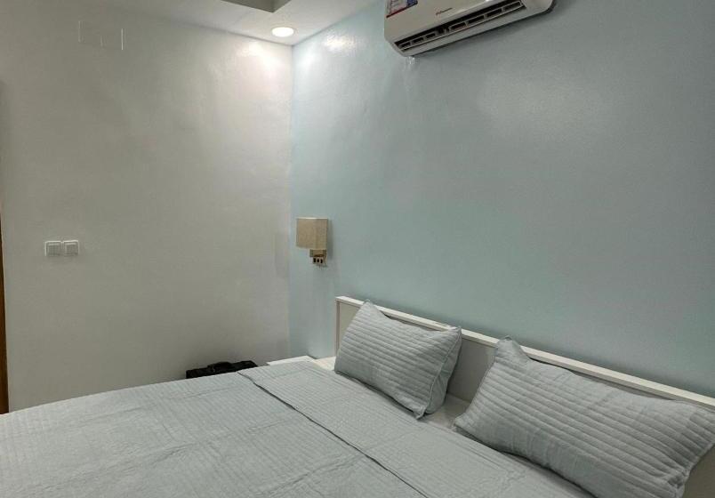 سوییت, Les François Suites