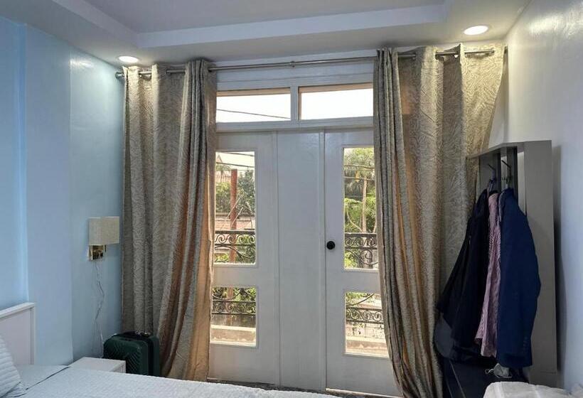 سوییت, Les François Suites