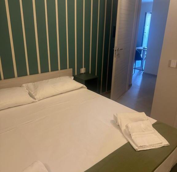 اتاق لوکس, Lungomare B&b