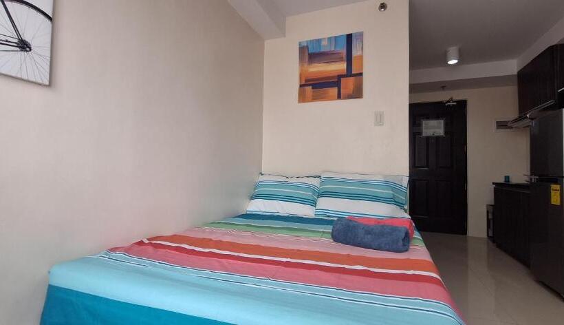 استودیوی استاندارد, Studio Unit For 2 At The Persimmon
