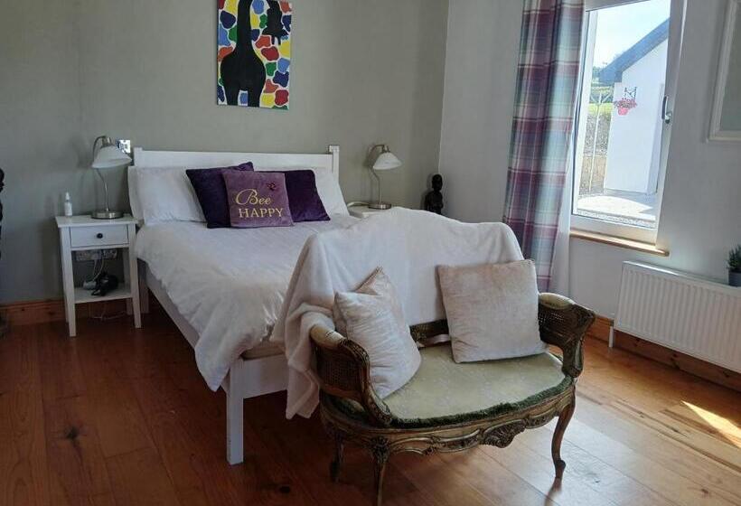 اتاق استاندارد, Tinnock B&b