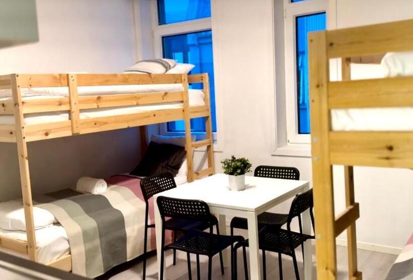استودیوی استاندارد, Budgetel  Kong Oscarsgate 29