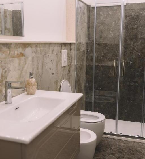 اتاق استاندارد سه نفره, B&b Saint Vincent