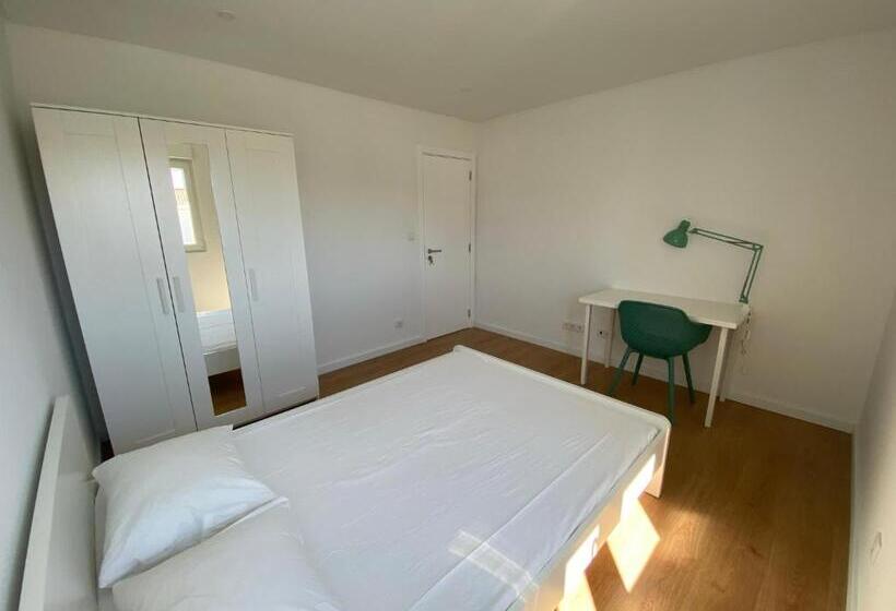 اتاق استاندارد با سرویس بهداشتی مشترک, Carcavelos Beach Shared Serviced Apartment 12