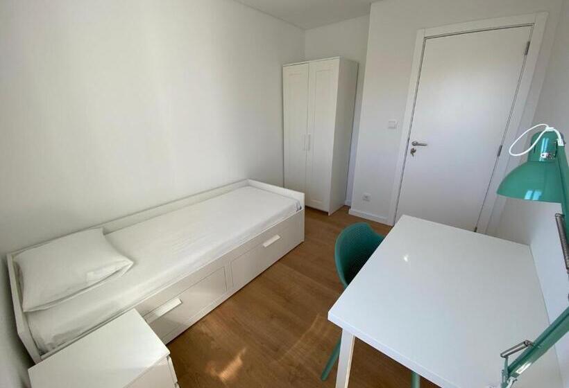 اتاق استاندارد یک تخته با سرویس بهداشتی مشترک, Carcavelos Beach Shared Serviced Apartment 12