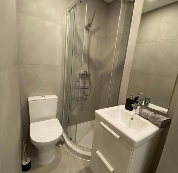 اتاق استاندارد یک تخته با سرویس بهداشتی مشترک, Carcavelos Beach Shared Serviced Apartment 12