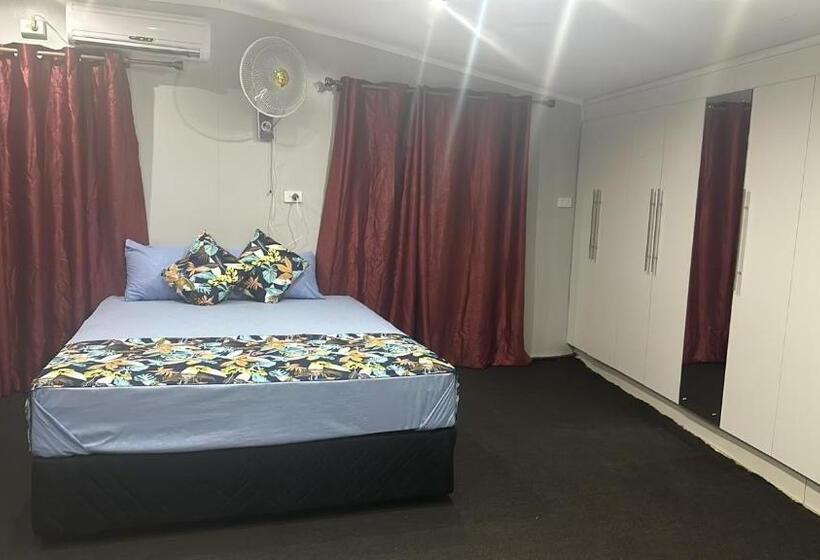 اتاق لوکس, The Cozy Corner In Suva