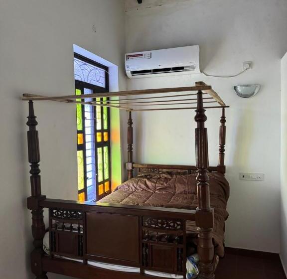 اتاق استاندارد, Vittal Iyer House