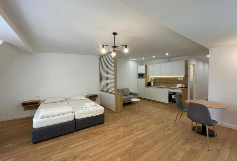 آپارتمان 1 خوابه, Prime Stays At 92 Antim I Street