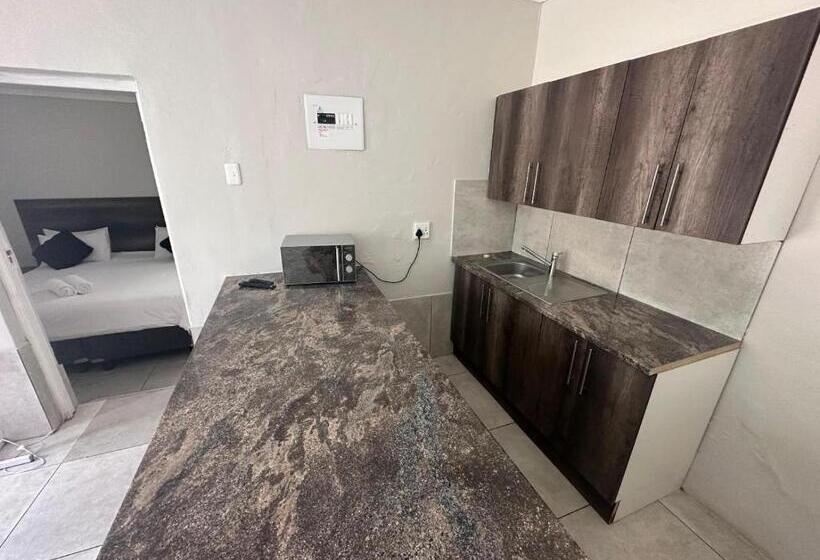 اتاق استاندارد با تخت بزرگ, Beswick Guesthouse