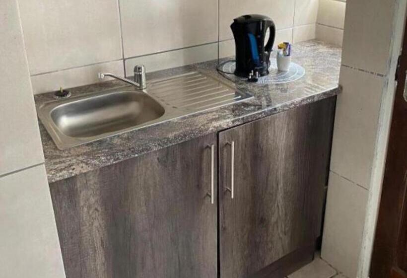 اتاق استاندارد با تخت بزرگ, Beswick Guesthouse