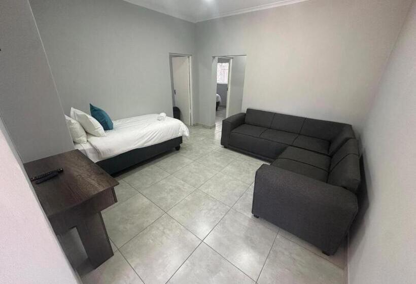 سوییت خانوادگی, Beswick Guesthouse