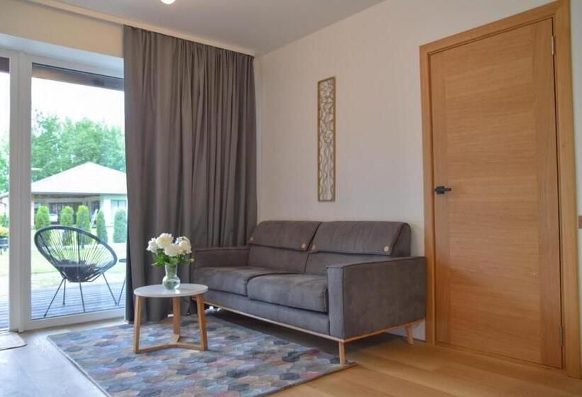 اتاق استاندارد, Home Stay Juniper