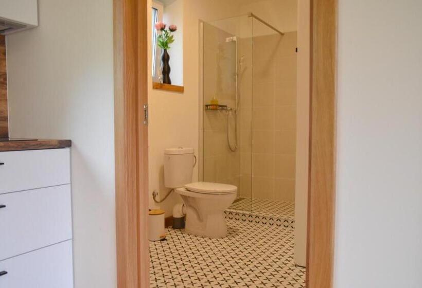 اتاق استاندارد, Home Stay Juniper