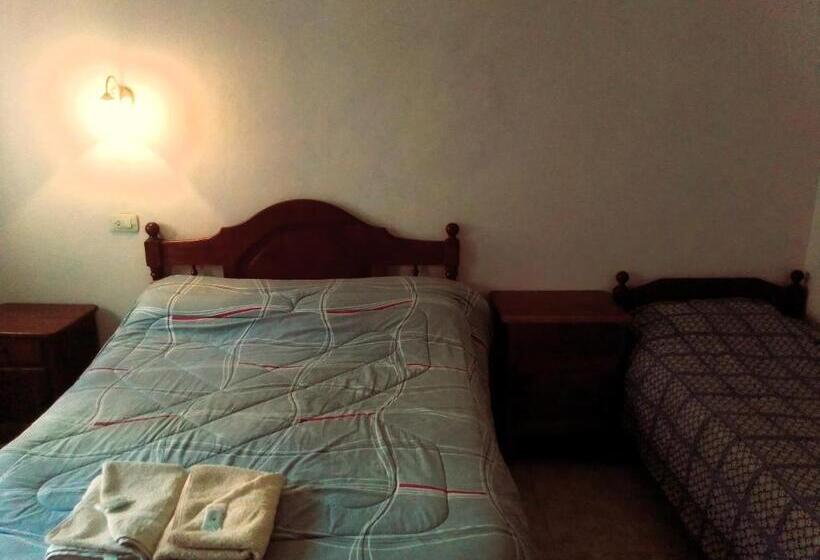اتاق استاندارد, Hostal Del Luna