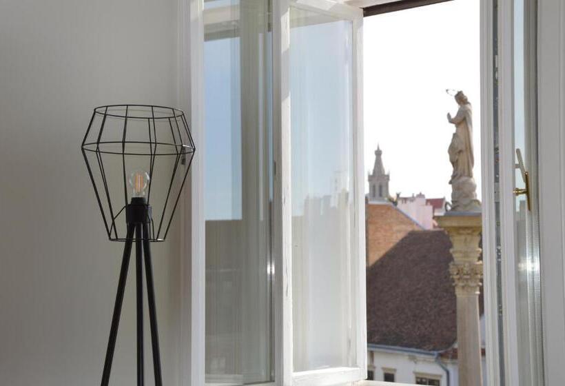 استودیوی لوکس, V62 Studio Apartments  In The Downtown