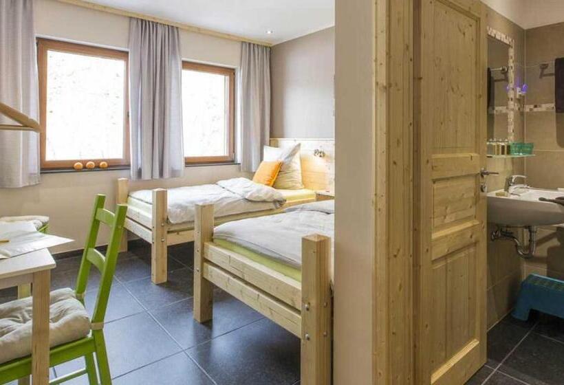 اتاق استاندارد, B&b Alte Sägemühle Schlommefurth