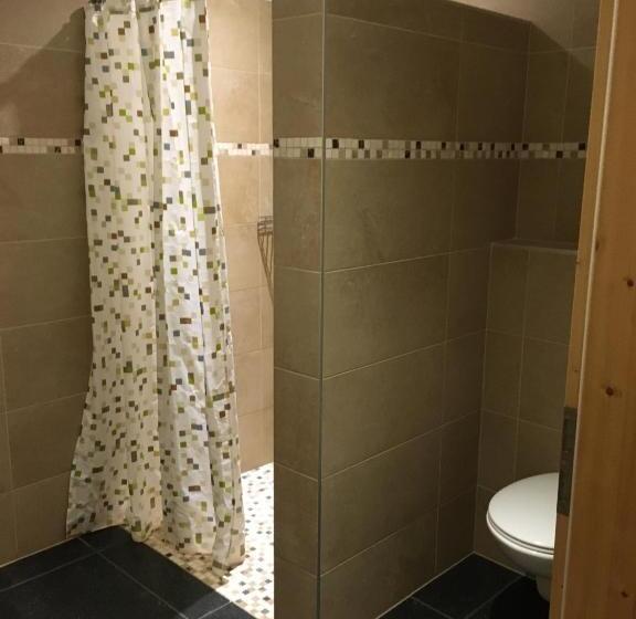 اتاق خانوادگی, B&b Alte Sägemühle Schlommefurth