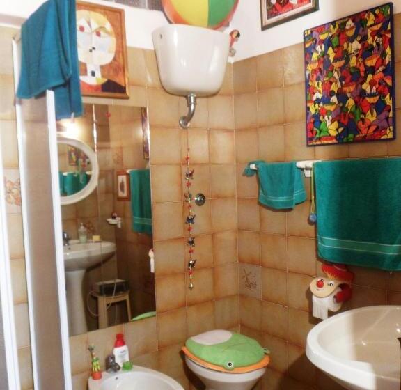 اتاق استاندارد با بالکن و چشم‌انداز دریا, B&b El Sol