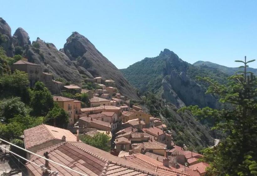 اتاق لوکس با بالکن, B&b La Bella Vista