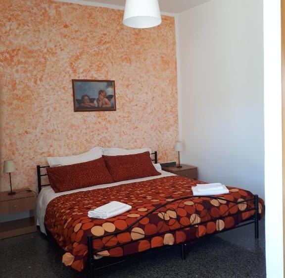 اتاق لوکس با بالکن, B&b La Bella Vista