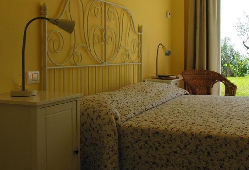اتاق استاندارد, B&b Lieti Colli