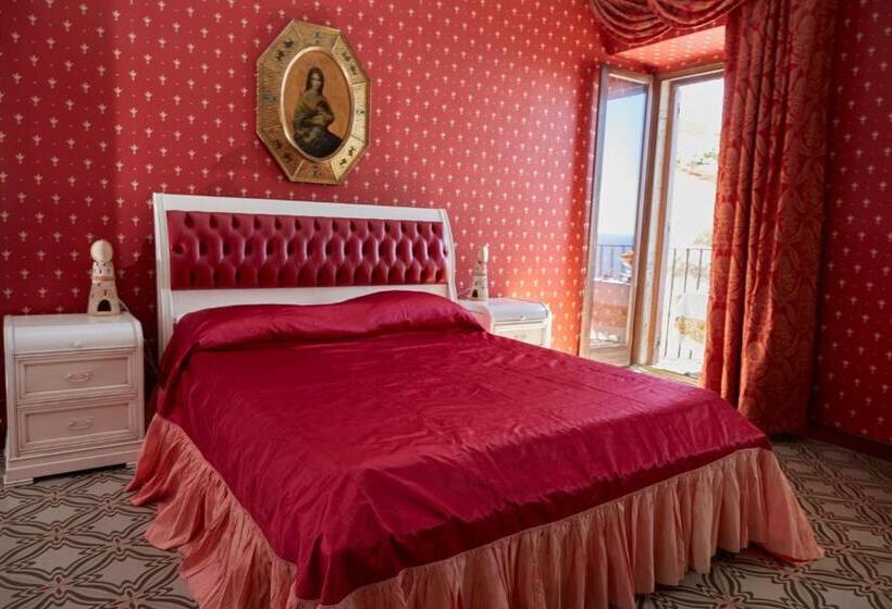 اتاق لوکس با چشم‌انداز دریا, B&b Palazzo Della Torre