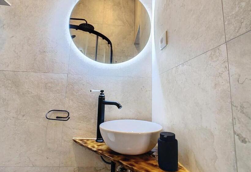 اتاق سوپریور, Casa Noava