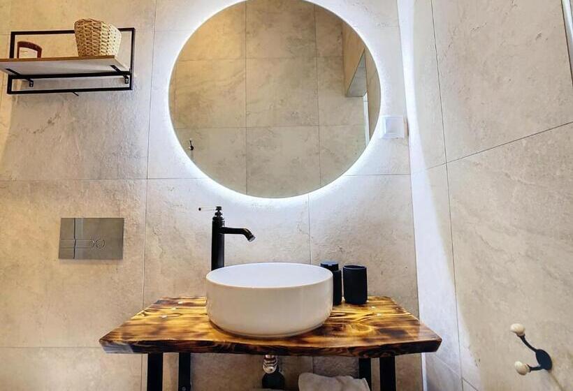 اتاق استاندارد اینتریور, Casa Noava