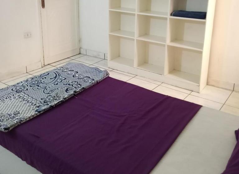 اتاق استاندارد یک تخته با بالکن, Susan S Guest House