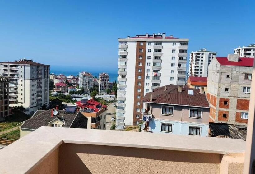 اتاق لوکس با بالکن, Ferah Residence