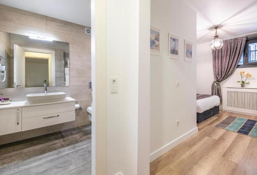 اتاق استاندارد, Hillora Hotel Buyukada