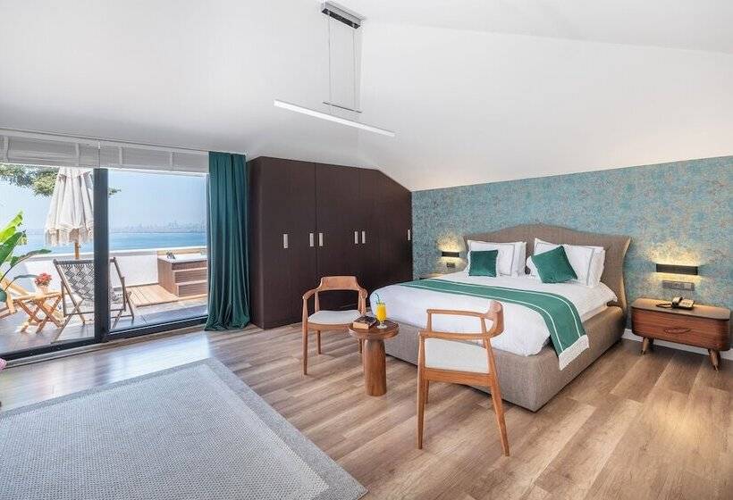 سوئیت پرزیدنت, Hillora Hotel Buyukada