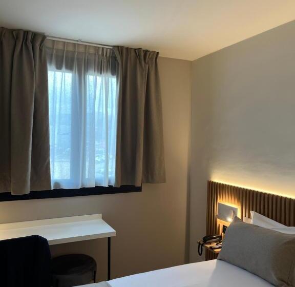 اتاق سوپریور, Hôtel Le Relais Des Brasseurs   Aubagne