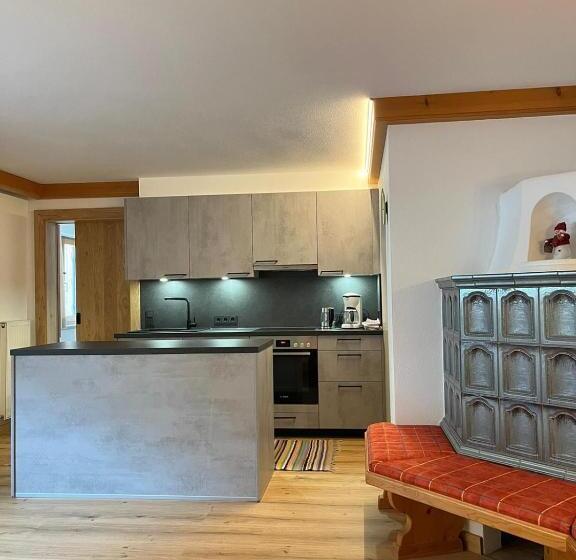 آپارتمان 1 خوابه, Schusterhof