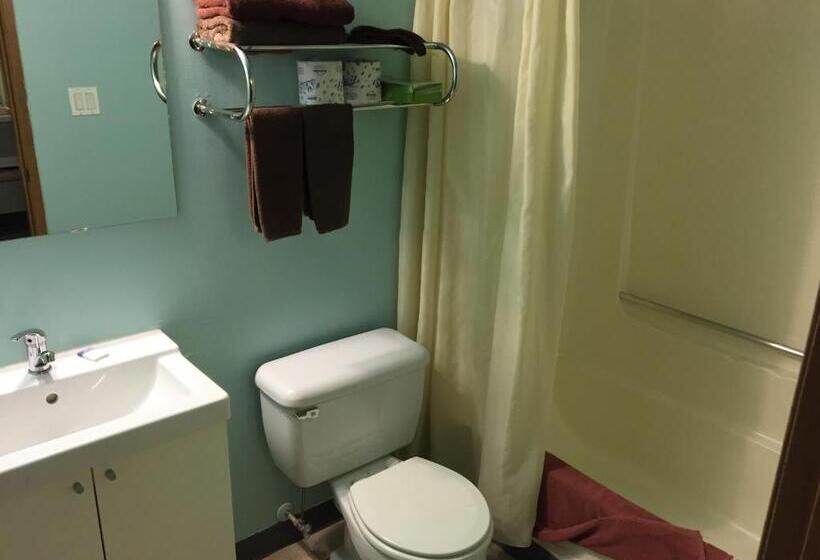 اتاق استاندارد, Skyvista Inn