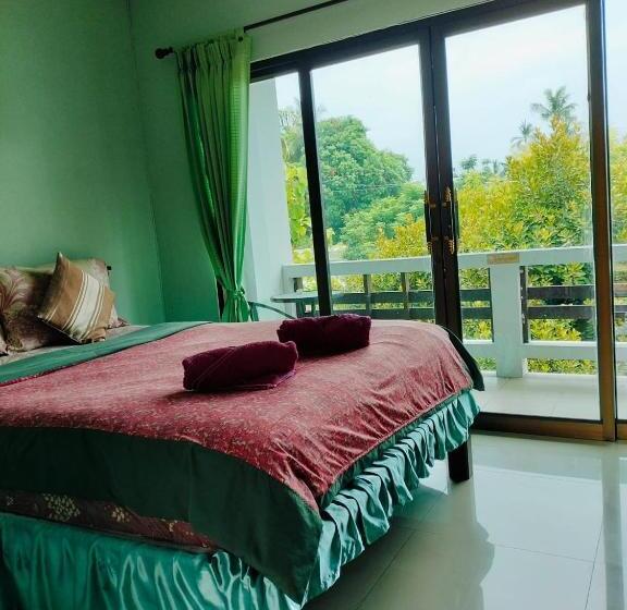 اتاق استاندارد با بالکن, Jigsaw Cafe & Resort